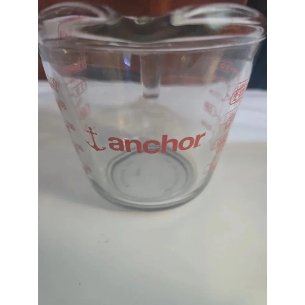 Anchor Hocking Clear Measuring Cup Glass 2-Cup Red Lettering Hook Handle USA